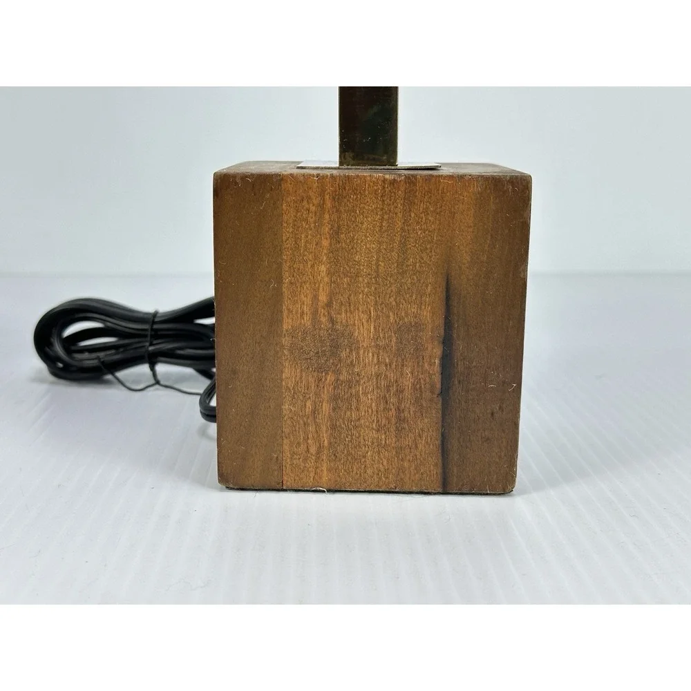 Vintage Mid Century Modern Brass And Wood Table Lamp‎ 26